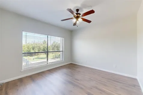 793 Davis Road 111 League City TX 77573