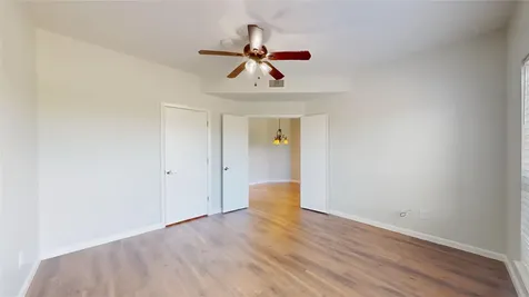 793 Davis Road 111 League City TX 77573