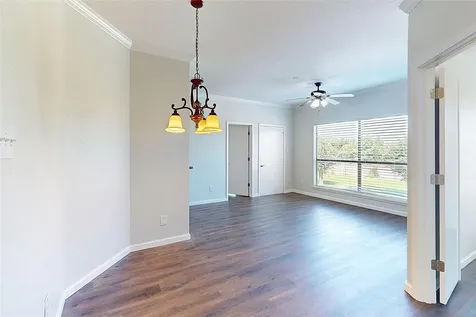 793 Davis Road 111 League City TX 77573