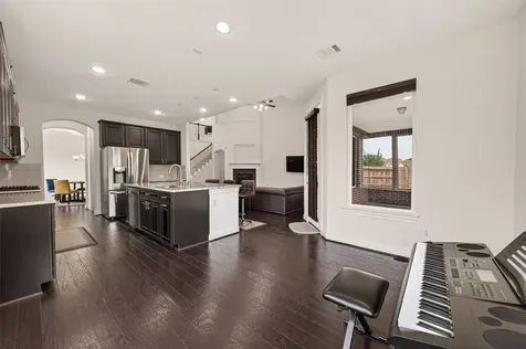 4002 Dogwood Canyon Lane Sugar Land TX 77479