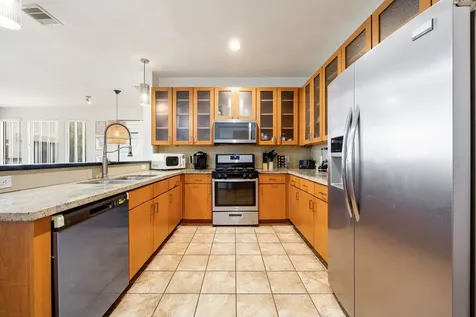 2106 Holman Street B Houston TX 77004