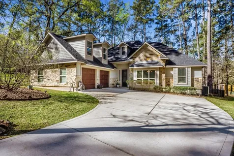 2136 Wheatstone Drive Huntsville TX 77340