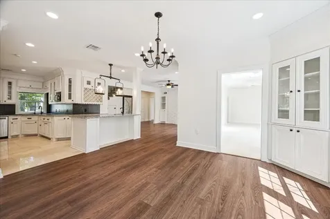 3071 Locke Lane Houston TX 77019