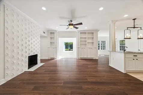 3071 Locke Lane Houston TX 77019