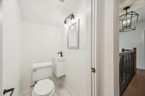 3071 Locke Lane Houston TX 77019
