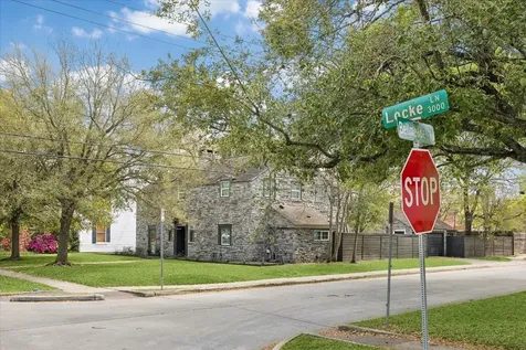 3071 Locke Lane Houston TX 77019