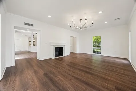 3071 Locke Lane Houston TX 77019