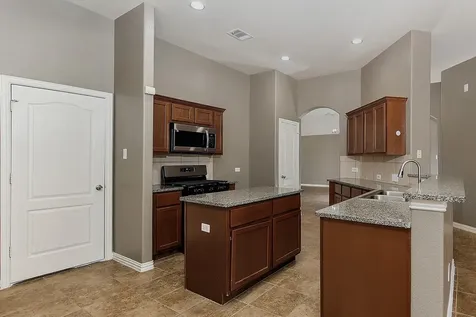 9606 Arched Oak Drive Houston TX 77095