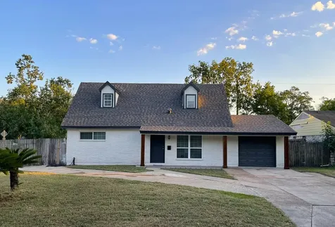 4303 Oakside Drive Houston TX 77053