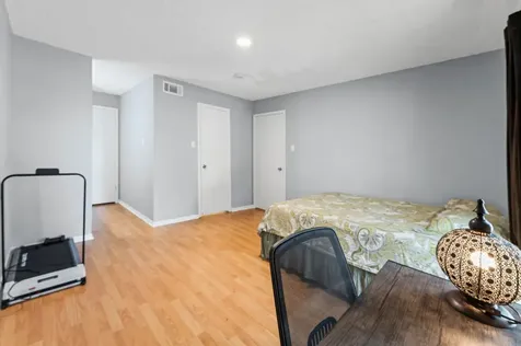 1516 Bay Area Boulevard B8 Houston TX 77058