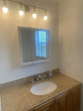 16712 Fletcher Christian Road Galveston TX 77554