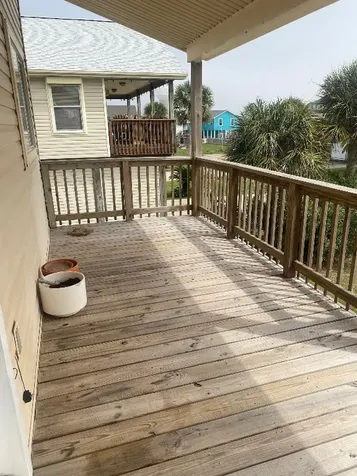 16712 Fletcher Christian Road Galveston TX 77554
