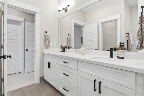 5208 Pinemont Creek Lane Houston TX 77018