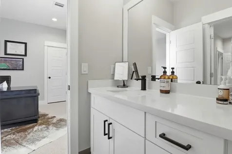 5208 Pinemont Creek Lane Houston TX 77018