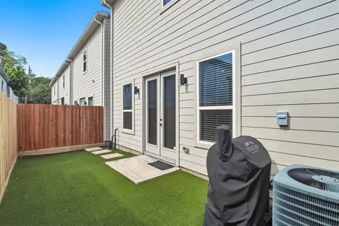 5208 Pinemont Creek Lane Houston TX 77018