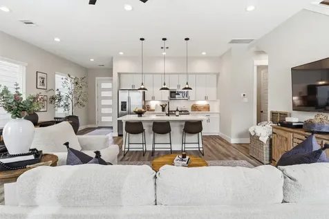 5208 Pinemont Creek Lane Houston TX 77018