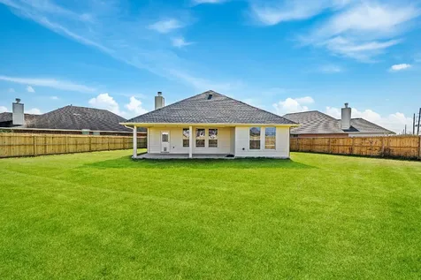 7202 Lyndhurst Village Lane Spring TX 77379