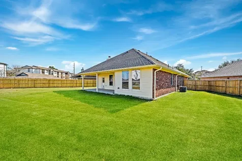 7202 Lyndhurst Village Lane Spring TX 77379