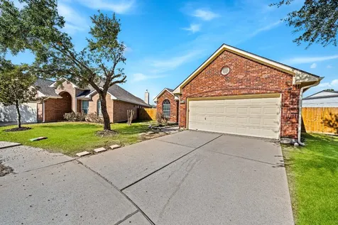 7202 Lyndhurst Village Lane Spring TX 77379