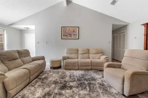 12147 Swords Creek Road Houston TX 77067