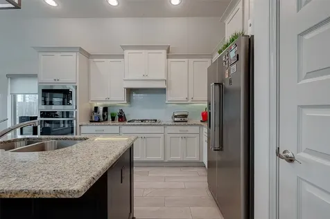 6610 Redwing Court Katy TX 77493