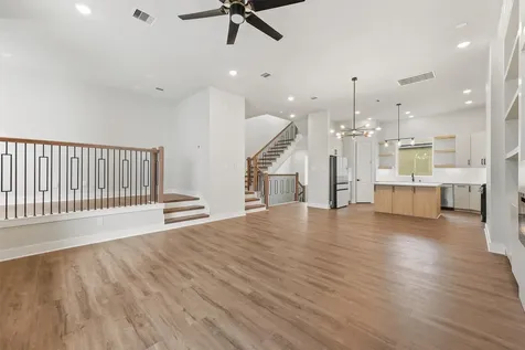 1946 Purswell Road Houston TX 77055