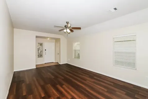 19235 Sandelford Katy TX 77449