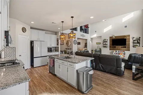 12519 Beddington Court Tomball TX 77375