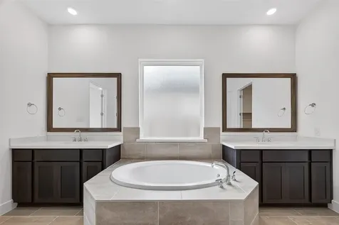 1568 River Point Drive Friendswood TX 77546