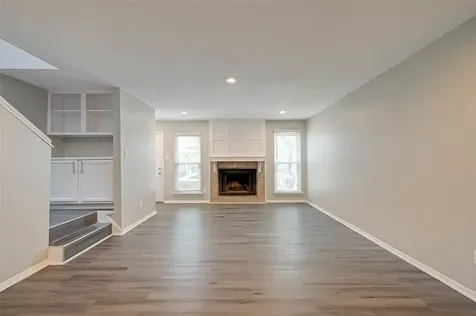 5917 Fairdale Lane 14 Houston TX 77057