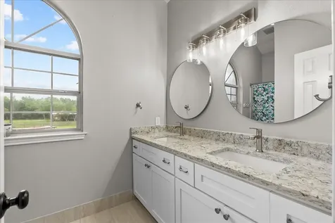 17903 County Road 125 Pearland TX 77581