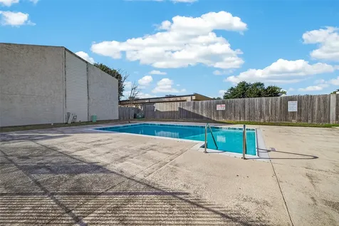 10075 Westpark Drive 84 Houston TX 77042