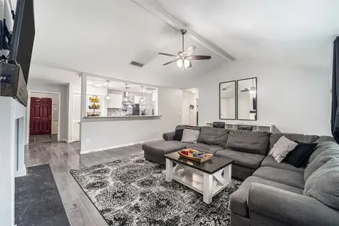 12215 Hillcroft Street Houston TX 77035