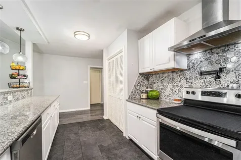12215 Hillcroft Street Houston TX 77035