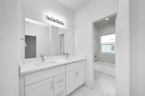 4012 Mckinley Street Houston TX 77051