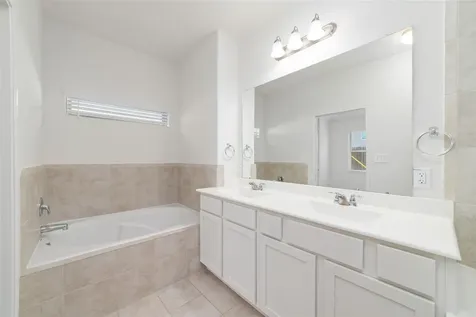 2826 Painted Sunrise Trail Houston TX 77045