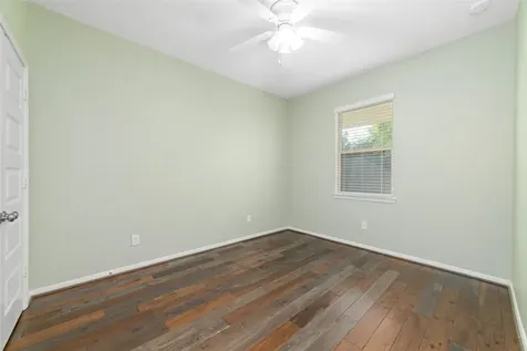 2826 Painted Sunrise Trail Houston TX 77045
