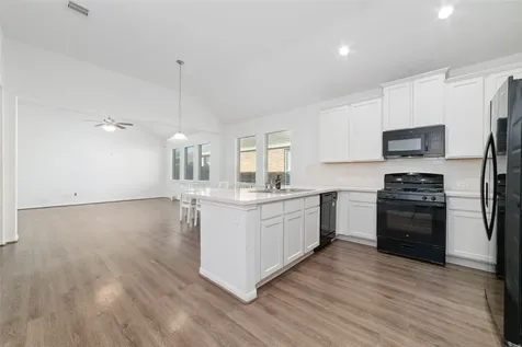 2826 Painted Sunrise Trail Houston TX 77045