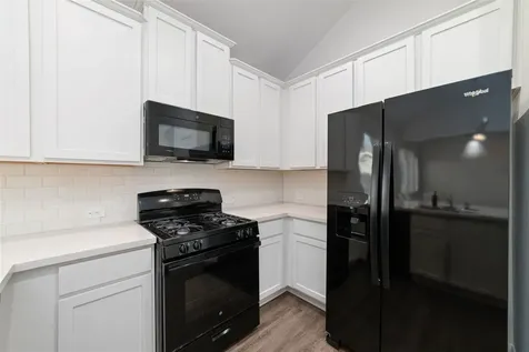 2826 Painted Sunrise Trail Houston TX 77045