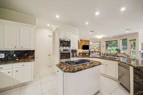 14 Lake Mist Court Sugar Land TX 77479