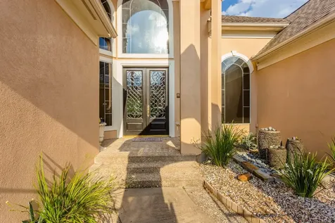 14 Lake Mist Court Sugar Land TX 77479