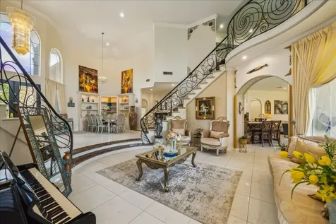 14 Lake Mist Court Sugar Land TX 77479