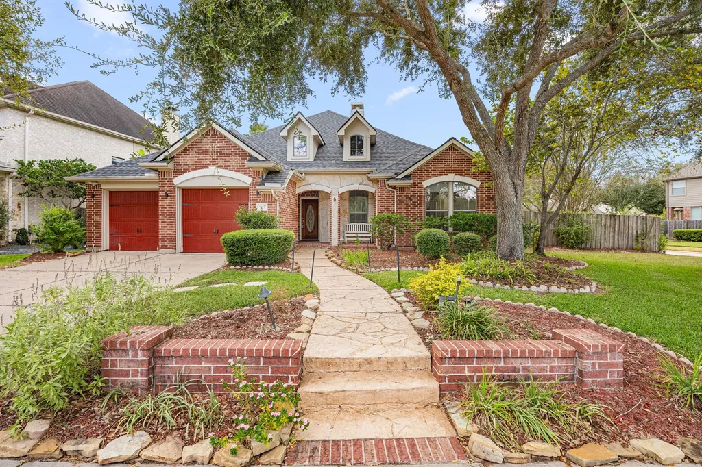 802 Floriencia Street Sugar Land TX 77479
