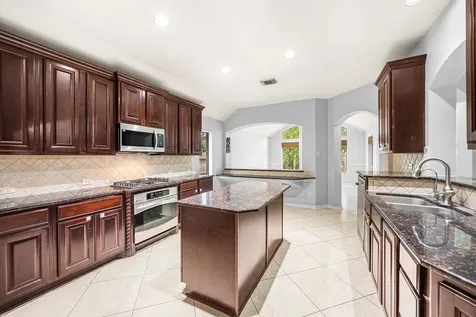 802 Floriencia Street Sugar Land TX 77479