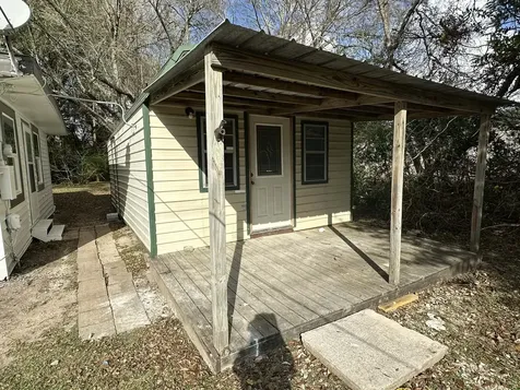 614 Fm 1406 Road Winnie TX 77665