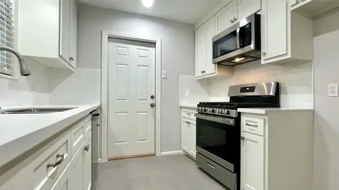 5905 Darnell Street Houston TX 77074