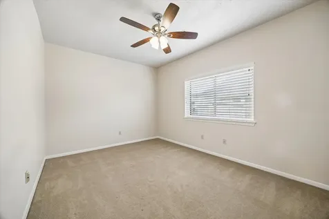 806 Charles Place Baytown TX 77521