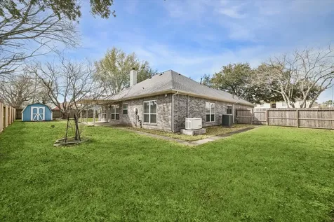 806 Charles Place Baytown TX 77521