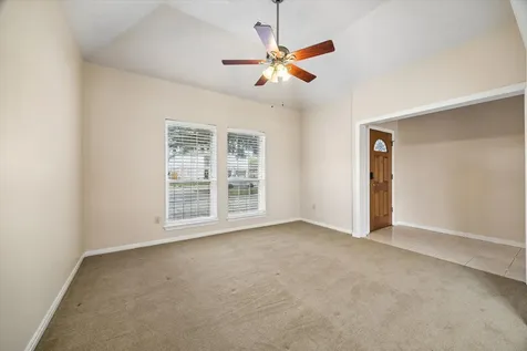 806 Charles Place Baytown TX 77521
