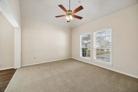 806 Charles Place Baytown TX 77521